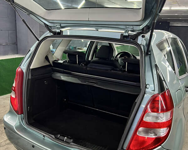 Зеленый Мерседес А класс, объемом двигателя 1.5 л и пробегом 329 тыс. км за 6000 $, фото 43 на Automoto.ua