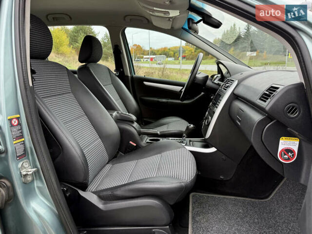 Мерседес А клас 2006 у Тернополі на Automoto.ua Зелений Мерседес А клас, об'ємом двигуна 1.7 л та пробігом 210 тис. км за 5800 $, фото 36 на Automoto.ua