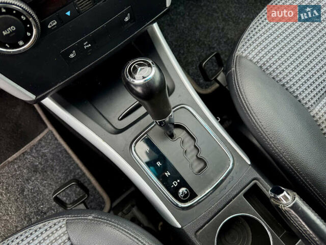 Мерседес А клас 2006 у Тернополі на Automoto.ua Зелений Мерседес А клас, об'ємом двигуна 1.7 л та пробігом 210 тис. км за 5800 $, фото 22 на Automoto.ua