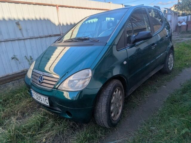 Зелений Мерседес А клас, об'ємом двигуна 1.4 л та пробігом 251 тис. км за 2800 $, фото 1 на Automoto.ua