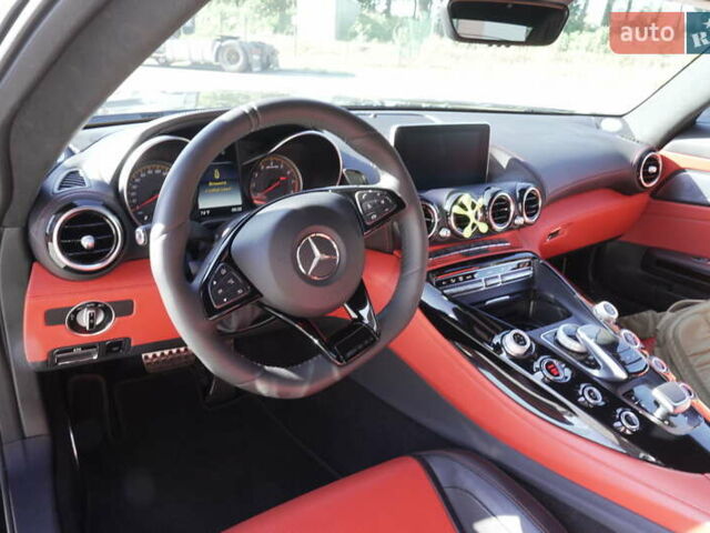 Черный Мерседес AMG GT, объемом двигателя 3.98 л и пробегом 21 тыс. км за 120000 $, фото 46 на Automoto.ua