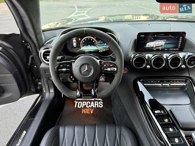 Черный Мерседес AMG GT, объемом двигателя 4 л и пробегом 33 тыс. км за 93500 $, фото 51 на Automoto.ua