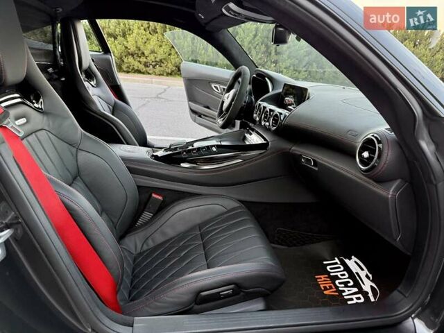 Черный Мерседес AMG GT, объемом двигателя 4 л и пробегом 33 тыс. км за 93500 $, фото 29 на Automoto.ua