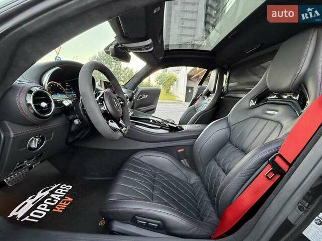 Черный Мерседес AMG GT, объемом двигателя 4 л и пробегом 33 тыс. км за 93500 $, фото 44 на Automoto.ua