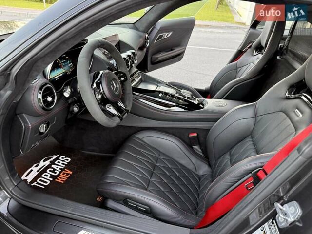 Черный Мерседес AMG GT, объемом двигателя 4 л и пробегом 33 тыс. км за 93500 $, фото 39 на Automoto.ua