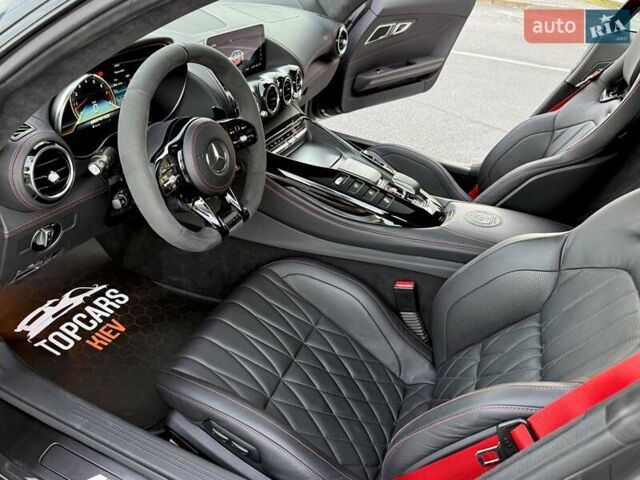 Черный Мерседес AMG GT, объемом двигателя 4 л и пробегом 33 тыс. км за 93500 $, фото 40 на Automoto.ua