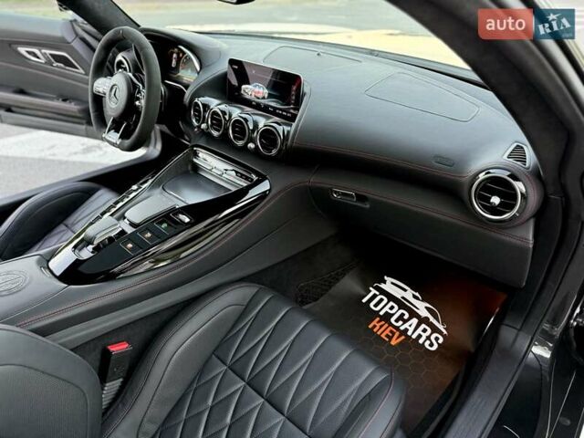 Черный Мерседес AMG GT, объемом двигателя 4 л и пробегом 33 тыс. км за 93500 $, фото 34 на Automoto.ua