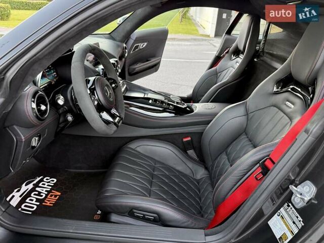 Черный Мерседес AMG GT, объемом двигателя 4 л и пробегом 33 тыс. км за 93500 $, фото 38 на Automoto.ua