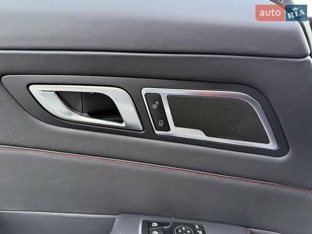 Черный Мерседес AMG GT, объемом двигателя 4 л и пробегом 33 тыс. км за 93500 $, фото 37 на Automoto.ua