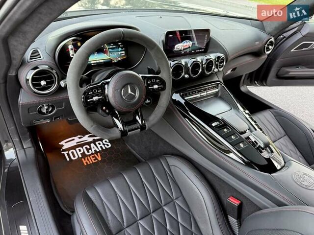 Черный Мерседес AMG GT, объемом двигателя 4 л и пробегом 33 тыс. км за 93500 $, фото 43 на Automoto.ua
