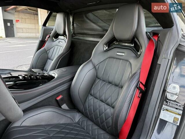 Черный Мерседес AMG GT, объемом двигателя 4 л и пробегом 33 тыс. км за 93500 $, фото 45 на Automoto.ua
