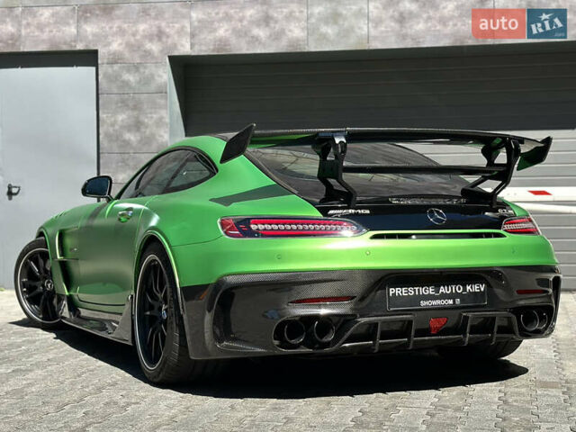 Черный Мерседес AMG GT, объемом двигателя 3.98 л и пробегом 12 тыс. км за 190000 $, фото 21 на Automoto.ua
