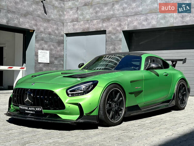 Черный Мерседес AMG GT, объемом двигателя 3.98 л и пробегом 12 тыс. км за 190000 $, фото 7 на Automoto.ua