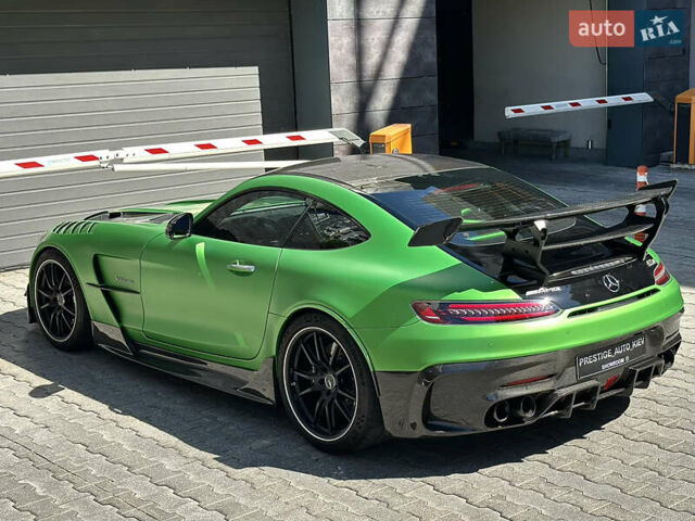 Черный Мерседес AMG GT, объемом двигателя 3.98 л и пробегом 12 тыс. км за 190000 $, фото 16 на Automoto.ua