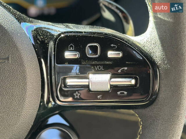 Черный Мерседес AMG GT, объемом двигателя 3.98 л и пробегом 12 тыс. км за 190000 $, фото 51 на Automoto.ua