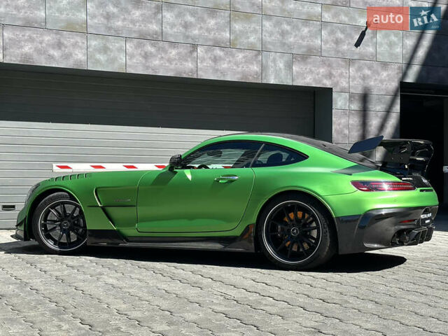 Черный Мерседес AMG GT, объемом двигателя 3.98 л и пробегом 12 тыс. км за 190000 $, фото 23 на Automoto.ua