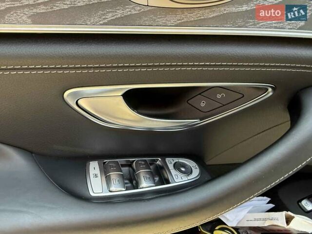 Чорний Мерседес AMG GT, об'ємом двигуна 4 л та пробігом 76 тис. км за 132900 $, фото 17 на Automoto.ua