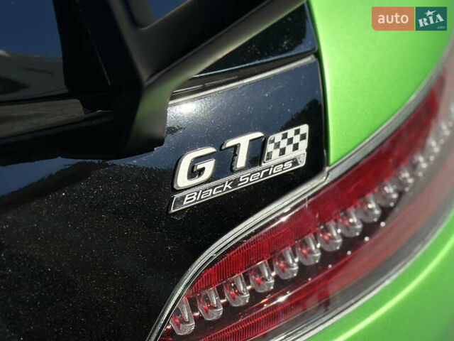 Черный Мерседес AMG GT, объемом двигателя 3.98 л и пробегом 12 тыс. км за 190000 $, фото 35 на Automoto.ua