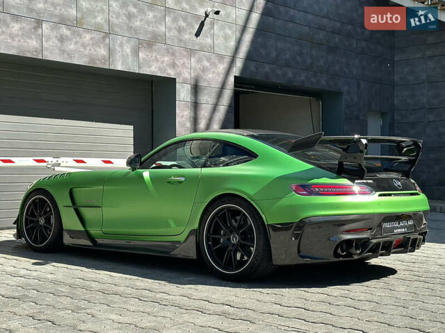 Черный Мерседес AMG GT, объемом двигателя 3.98 л и пробегом 12 тыс. км за 190000 $, фото 20 на Automoto.ua