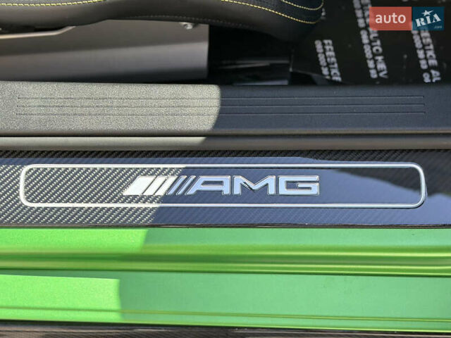 Черный Мерседес AMG GT, объемом двигателя 3.98 л и пробегом 12 тыс. км за 190000 $, фото 42 на Automoto.ua