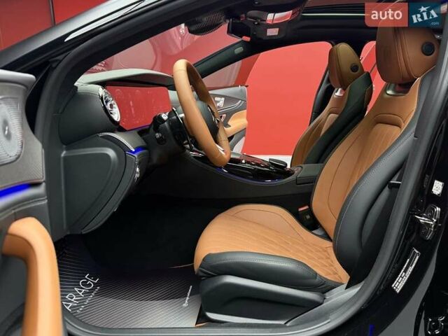 Черный Мерседес AMG GT, объемом двигателя 4 л и пробегом 3 тыс. км за 319900 $, фото 26 на Automoto.ua