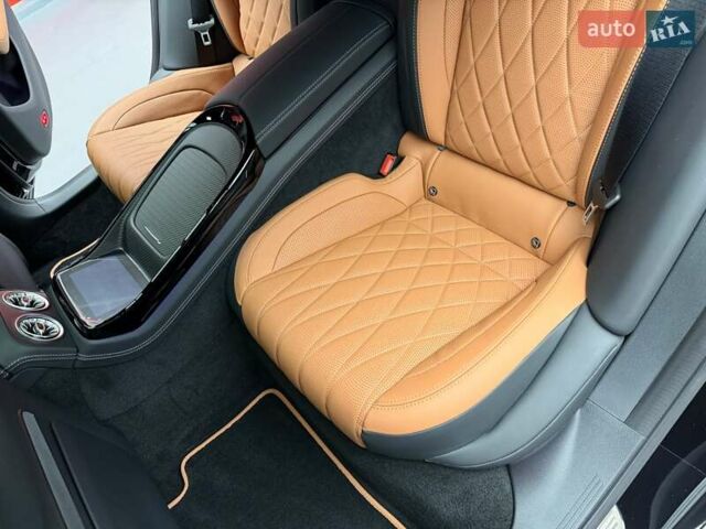 Черный Мерседес AMG GT, объемом двигателя 4 л и пробегом 3 тыс. км за 319900 $, фото 42 на Automoto.ua