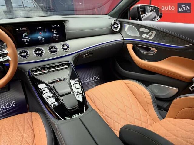 Черный Мерседес AMG GT, объемом двигателя 4 л и пробегом 3 тыс. км за 319900 $, фото 37 на Automoto.ua