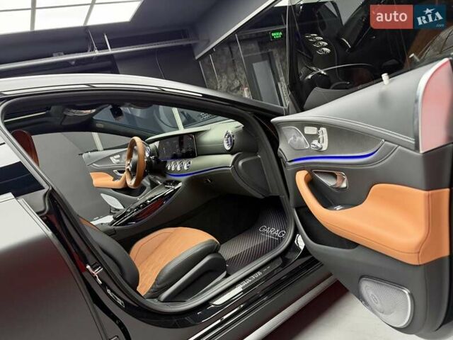 Черный Мерседес AMG GT, объемом двигателя 4 л и пробегом 3 тыс. км за 319900 $, фото 53 на Automoto.ua
