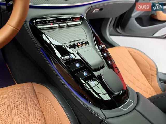 Черный Мерседес AMG GT, объемом двигателя 4 л и пробегом 3 тыс. км за 319900 $, фото 35 на Automoto.ua