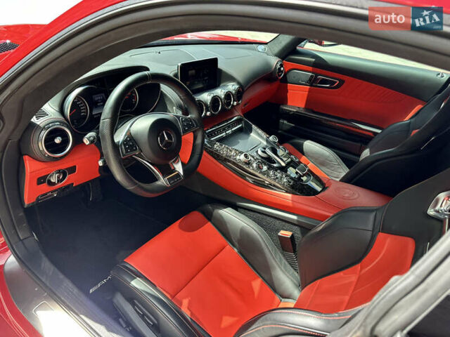 Красный Мерседес AMG GT, объемом двигателя 3.98 л и пробегом 35 тыс. км за 97999 $, фото 37 на Automoto.ua
