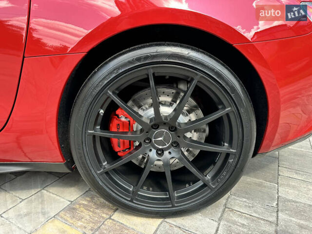 Красный Мерседес AMG GT, объемом двигателя 3.98 л и пробегом 35 тыс. км за 97999 $, фото 25 на Automoto.ua