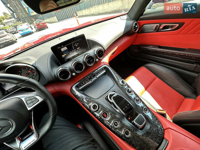 Красный Мерседес AMG GT, объемом двигателя 3.98 л и пробегом 35 тыс. км за 97999 $, фото 44 на Automoto.ua