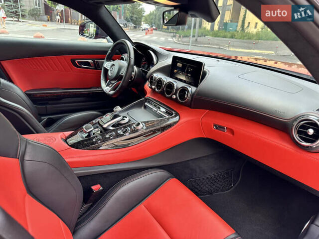 Красный Мерседес AMG GT, объемом двигателя 3.98 л и пробегом 35 тыс. км за 97999 $, фото 30 на Automoto.ua