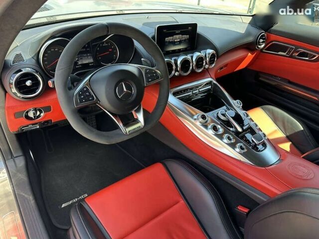 Мерседес AMG GT, объемом двигателя 4 л и пробегом 73 тыс. км за 82000 $, фото 9 на Automoto.ua