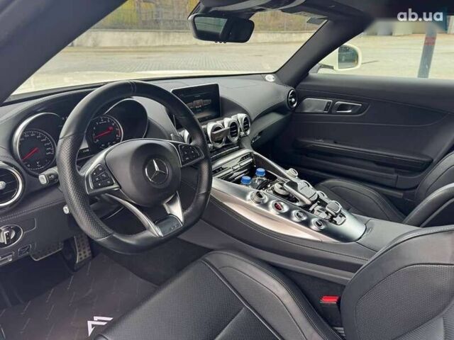 Мерседес AMG GT, об'ємом двигуна 0 л та пробігом 17 тис. км за 99999 $, фото 16 на Automoto.ua