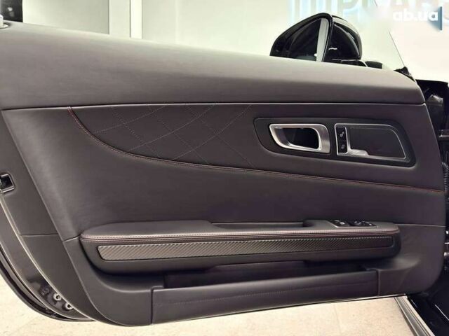 Мерседес AMG GT, объемом двигателя 4 л и пробегом 33 тыс. км за 89500 $, фото 17 на Automoto.ua