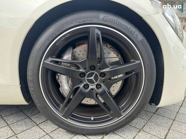 Мерседес AMG GT, об'ємом двигуна 0 л та пробігом 17 тис. км за 99999 $, фото 8 на Automoto.ua