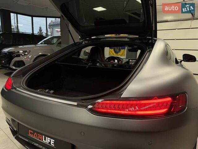 Серый Мерседес AMG GT, объемом двигателя 3.98 л и пробегом 70 тыс. км за 74500 $, фото 66 на Automoto.ua