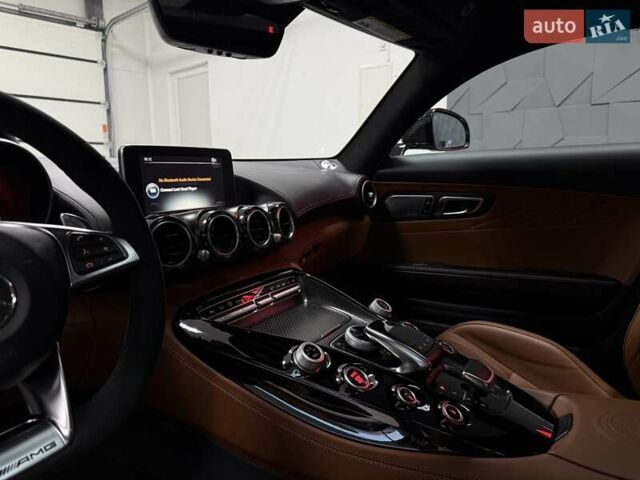 Серый Мерседес AMG GT, объемом двигателя 3.98 л и пробегом 70 тыс. км за 74500 $, фото 46 на Automoto.ua