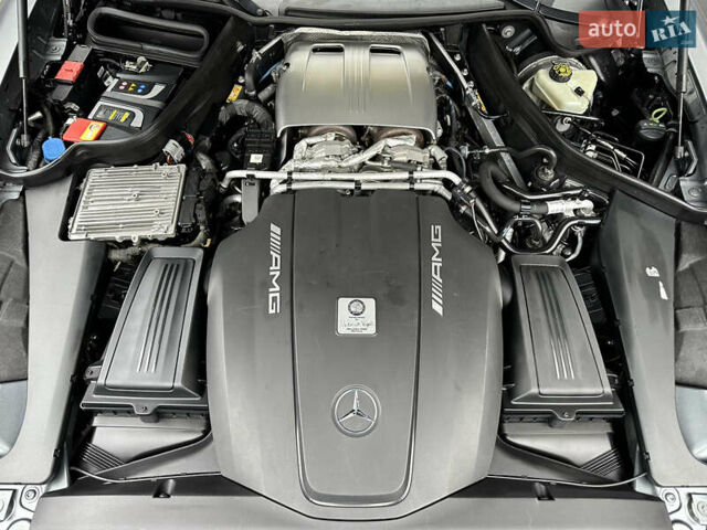 Сірий Мерседес AMG GT, об'ємом двигуна 3.98 л та пробігом 73 тис. км за 82000 $, фото 32 на Automoto.ua
