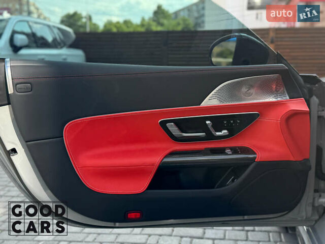Сірий Мерседес AMG GT, об'ємом двигуна 3.98 л та пробігом 6 тис. км за 249999 $, фото 14 на Automoto.ua