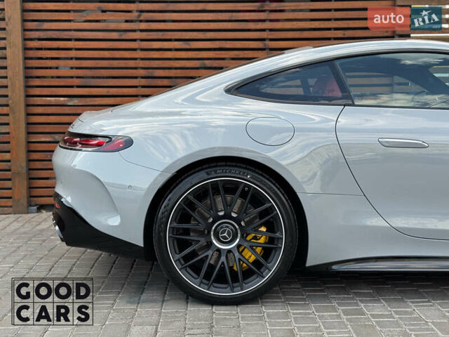 Сірий Мерседес AMG GT, об'ємом двигуна 3.98 л та пробігом 6 тис. км за 249999 $, фото 12 на Automoto.ua
