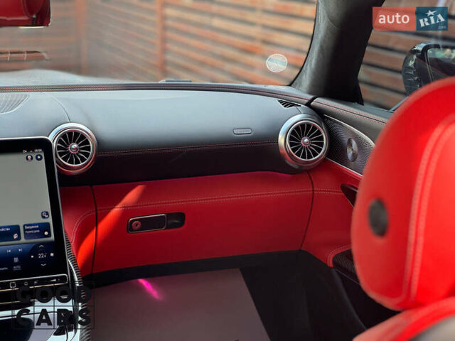 Сірий Мерседес AMG GT, об'ємом двигуна 3.98 л та пробігом 6 тис. км за 249999 $, фото 23 на Automoto.ua
