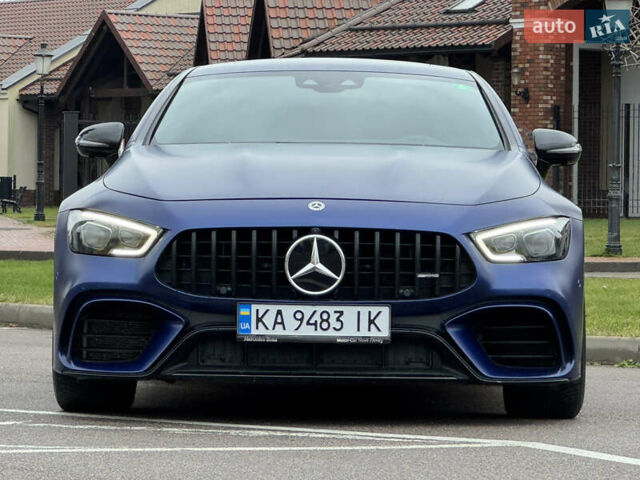 Синий Мерседес AMG GT, объемом двигателя 3.98 л и пробегом 70 тыс. км за 100000 $, фото 1 на Automoto.ua