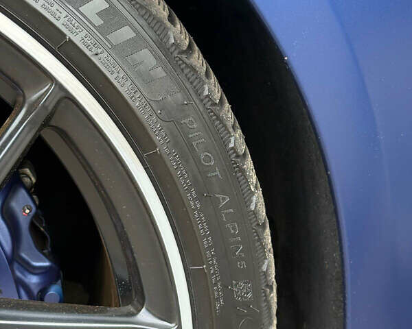 Синий Мерседес AMG GT, объемом двигателя 3.98 л и пробегом 69 тыс. км за 104000 $, фото 11 на Automoto.ua