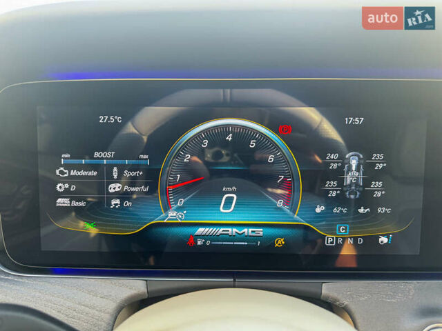 Синий Мерседес AMG GT, объемом двигателя 4 л и пробегом 59 тыс. км за 150000 $, фото 11 на Automoto.ua