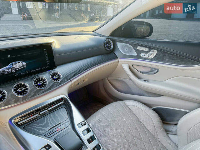 Синий Мерседес AMG GT, объемом двигателя 4 л и пробегом 59 тыс. км за 150000 $, фото 59 на Automoto.ua