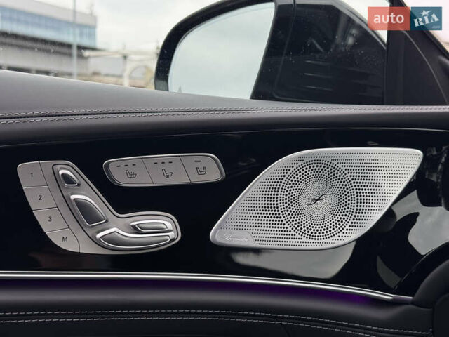 Синий Мерседес AMG GT, объемом двигателя 3.98 л и пробегом 70 тыс. км за 100000 $, фото 24 на Automoto.ua