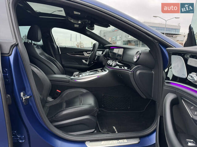 Синий Мерседес AMG GT, объемом двигателя 3.98 л и пробегом 70 тыс. км за 100000 $, фото 26 на Automoto.ua