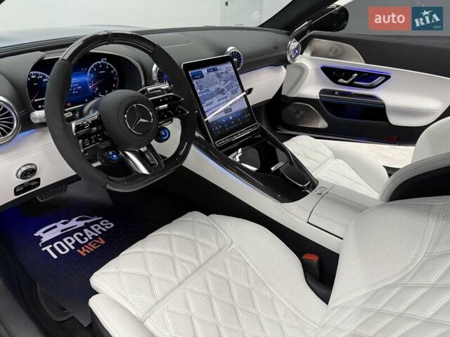 Синій Мерседес AMG GT, об'ємом двигуна 3.98 л та пробігом 1 тис. км за 303000 $, фото 37 на Automoto.ua